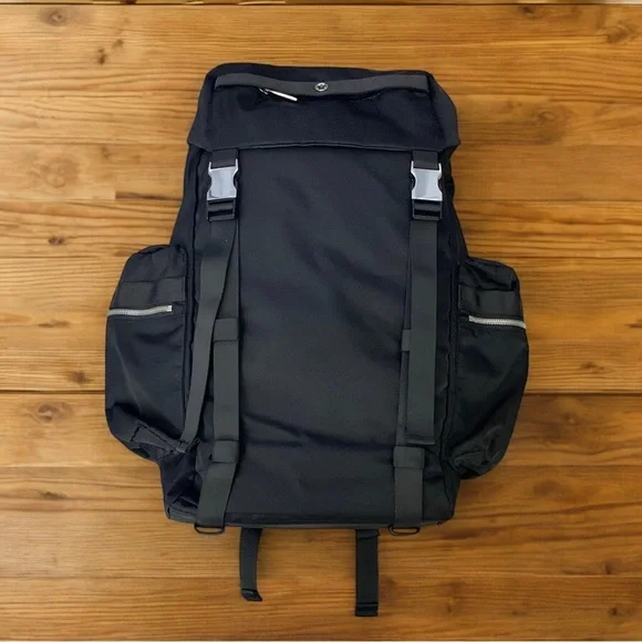 lululemon athletica Midnight Black Backpack 25L - Picture 1 of 7